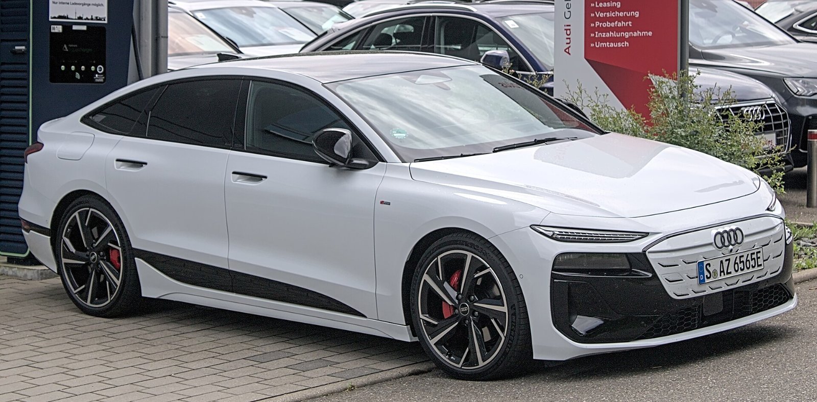 Audi A6 e-tron