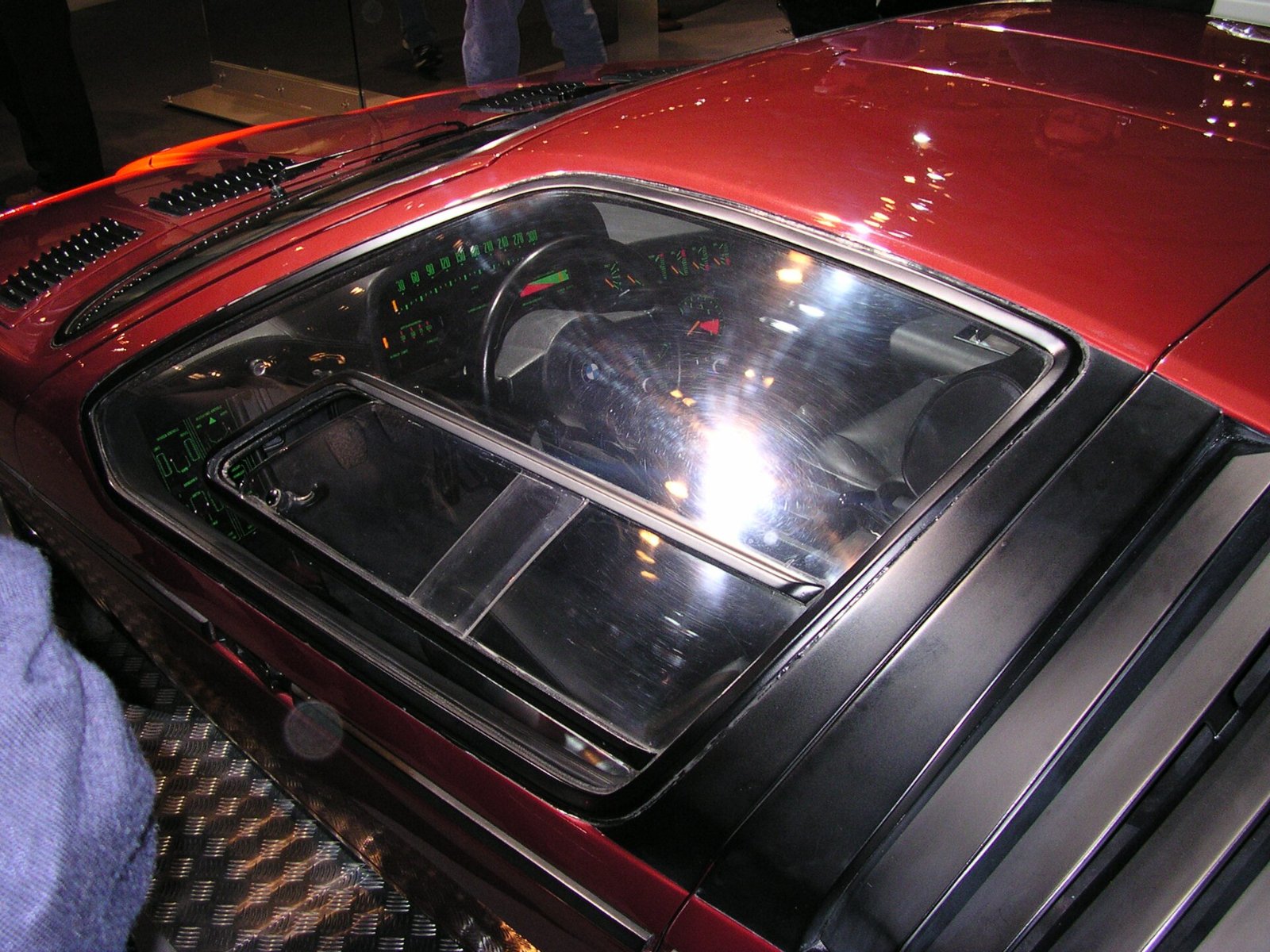 Cockpit des BMW Turbo von 1972