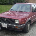 VW Golf II mit kleinen Stossfaengern in Frontansicht
