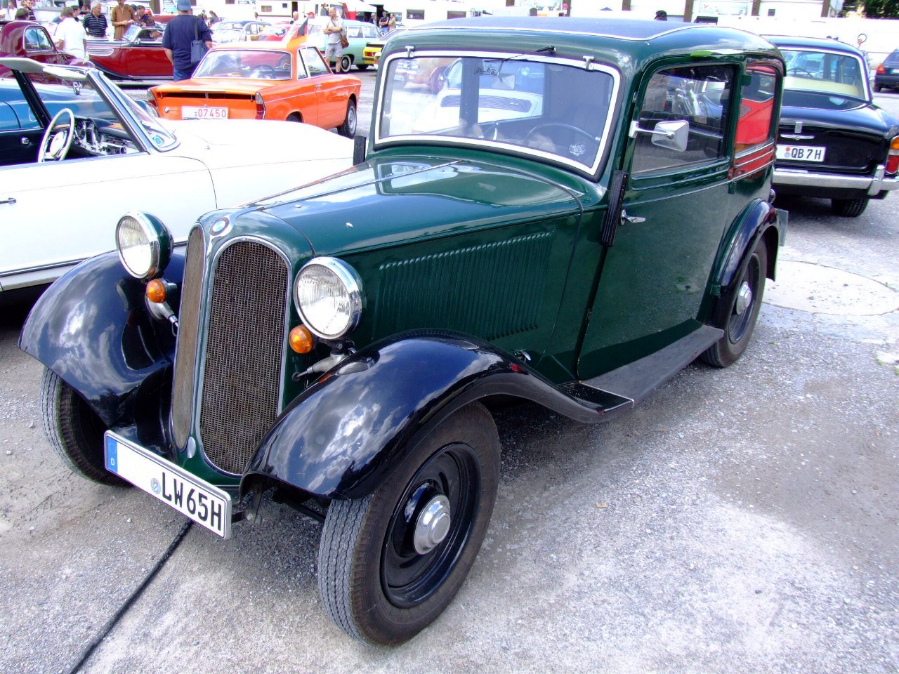 BMW 303 von 1933 in der Frontansicht mit der ersten BMW-Niere