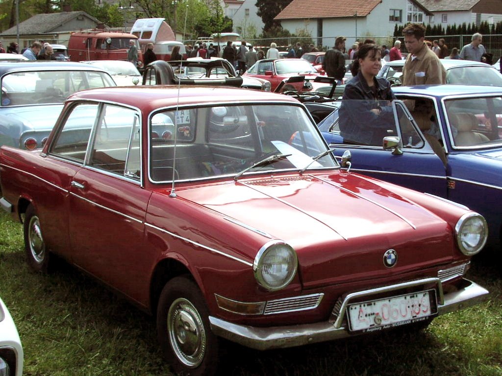 BMW 700 von vorn ohne Niere