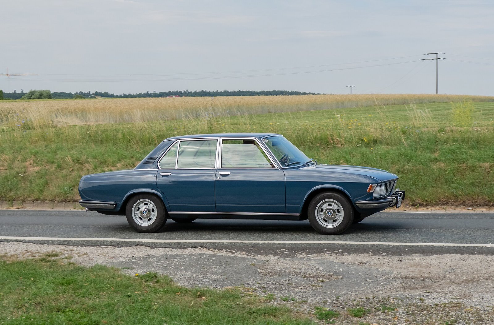 BMW E3 Neue Sechs in der Frontansicht