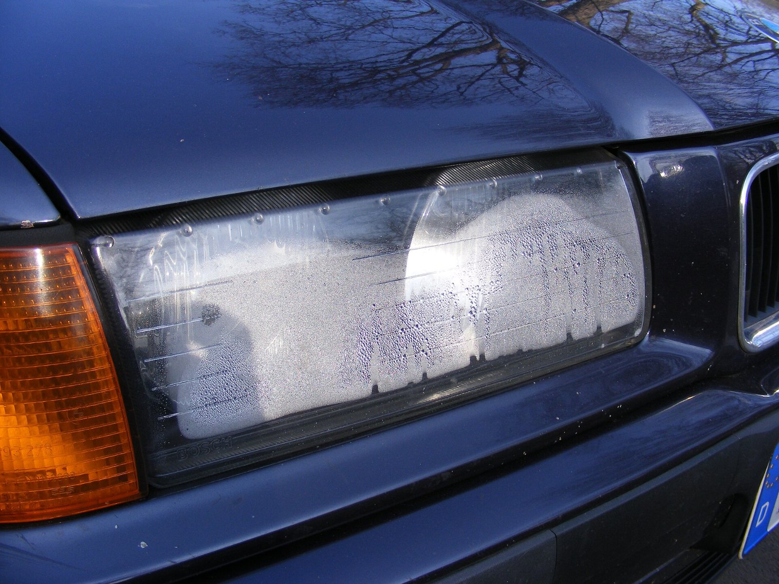BMW 3er der Baureihe E36 in der Frontansicht